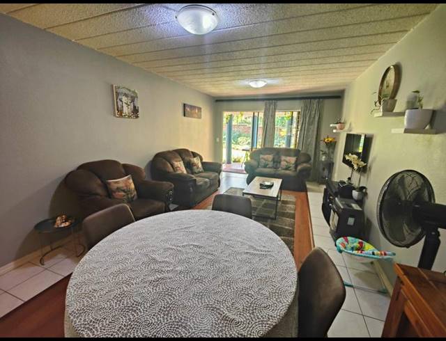 2 BEDROOM APARTMENT FOR SALE IN NORTHGATE